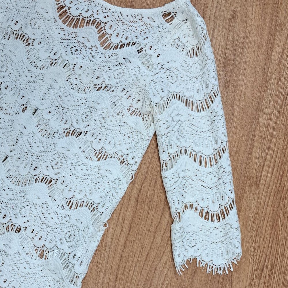 TRF Zara Collection Lace Top EUC Size Medium - Picture 4 of 7